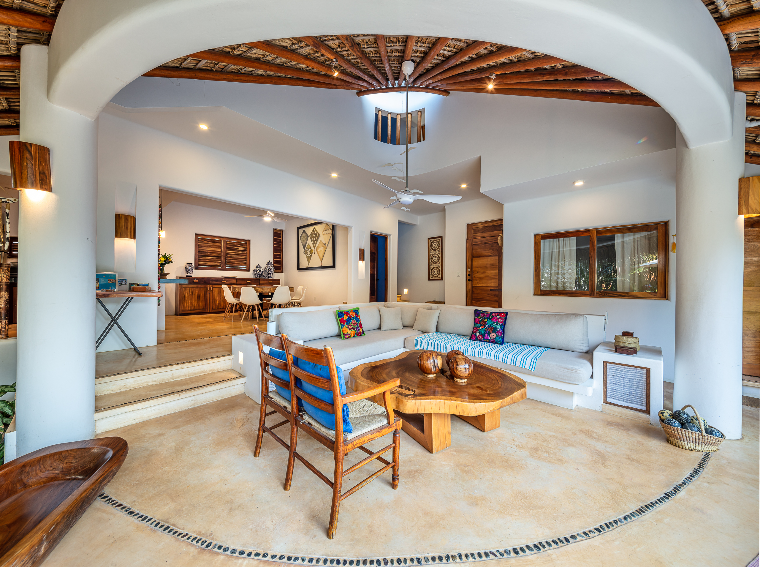 El Capricho — Photo 3